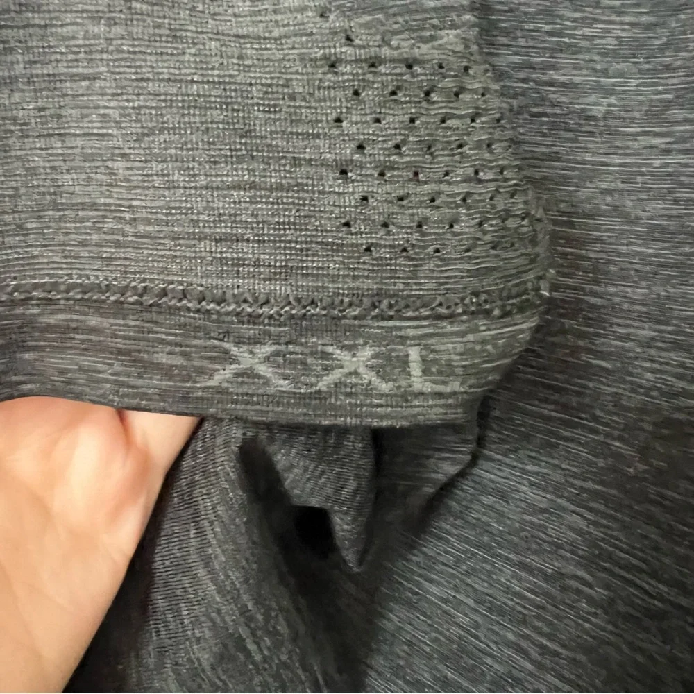 Lululemon Metal Vent Tech Midweight Half Zip